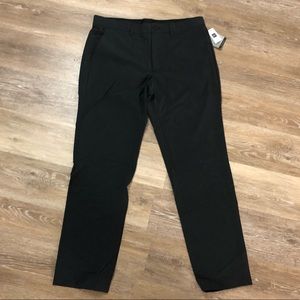 NEW MENS STRETCH KHAKIS (32/30)